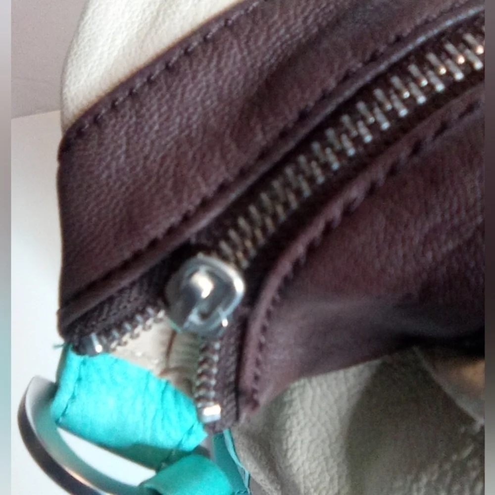 Kenneth Cole Women's Cream, Brown & Teal Hobo Handbag, Preowned, Genuine Leather